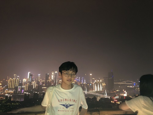 王志强生活照.jpg